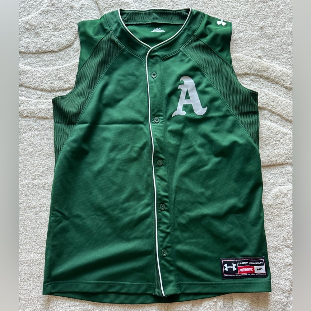 Under Armour Oakland Athletic’s Sleeveless Jersey Size Medium